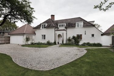 The home of William and Christine Ilisey built next door to The Homestead in 1998.  | Google image