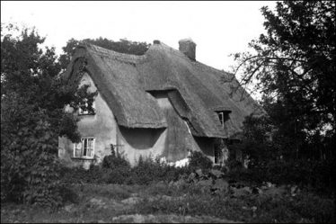 Orchard Cottage 1931 | Cambridgeshire Archives croc_ph_23_Z1590