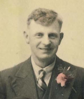 Bill Wing (Senior) at his son's wedding, 1943 Bill Wing (Senior) at his son's wedding, 1943