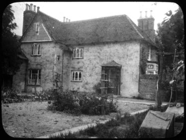 Lantern slide of a west view of Sheen Manor House of unknown date | Cambridge Antiquarian Society