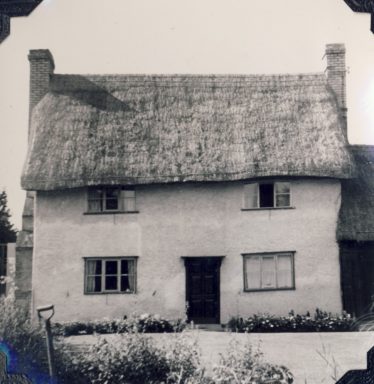 Fordham's Cottage ~1980 before the extension | Freda Kefford