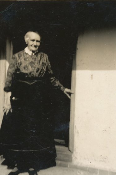 Sarah Farnham, mother of Ralph Farnham (date unknown) | Photo supplied by Ann Handscombe