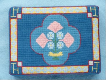 Jane Cameron, Foxton 2012 Jane Cameron, Foxton 2012 | This is a basic design executed in cross stitch