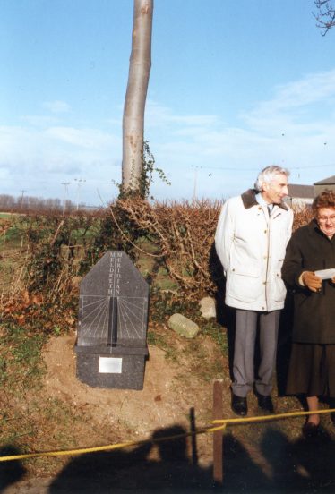 Sir Martin Rees, Astronomer Royal and Mary Course at the unveiling of the Meridian Marker | Photo supplied by Tim Gane