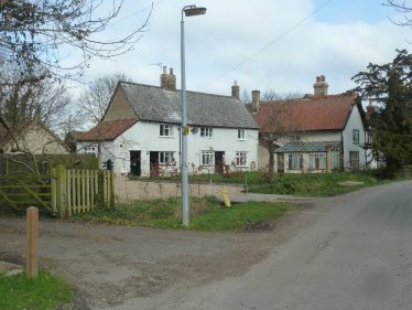 Chiswick Farm Cottages in March 2014 Chiswick Farm Cottages in March 2014 | Tim Gane