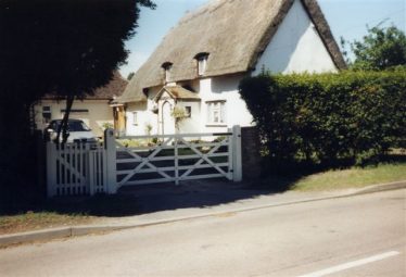 Rose Cottage, Whitecroft Road c. 2003 | Photograph by Tony Abrey